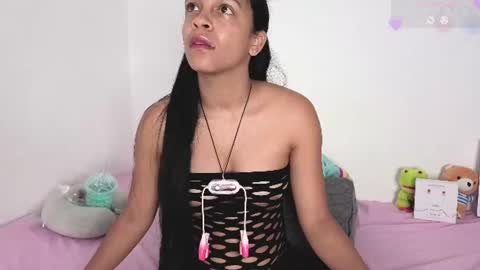 Snapshot of alice_parkerx chatting on 06/24/26, 10:47 alice_parkerx online show from 06/24/26, 10:47