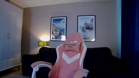 Alice online show from 04/08/26, 03:06