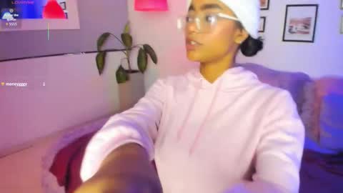 alice_simmons online show from 02/04/26, 07:42