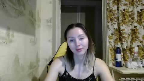 Alice smiles online show from 02/14/26, 11:12