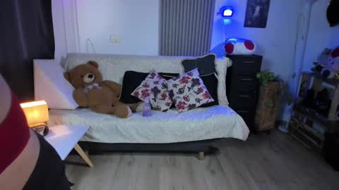 Alice online show from 02/22/25, 06:30