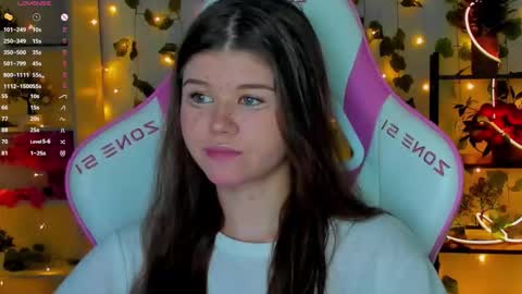 Alice online show from 12/03/25, 07:49