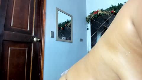 Snapshot of alice_thompsonx chatting on 12/06/24, 03:00 Alice thompsonx online show from 12/06/24, 03:00