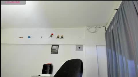 Snapshot of alice_thompsonx chatting on 09/22/25, 11:12 Alice thompsonx online show from 09/22/25, 11:12