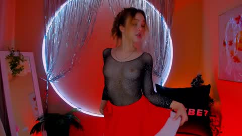 Alice  online show from 12/20/24, 01:43