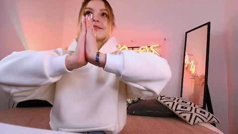 Alice  online show from 01/02/25, 12:57