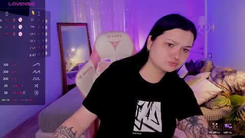 alice_weidel online show from 07/22/26, 02:25