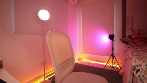 alicealberts online show from 09/13/25, 10:20