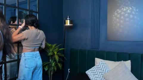 Snapshot of aliceandsia chatting on 11/04/25, 07:24 Alice and Asia online show from 11/04/25, 07:24