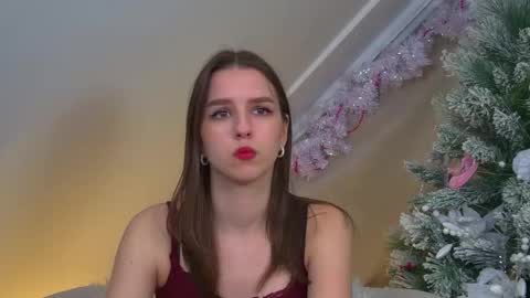 Snapshot of aliceatkin chatting on 12/18/25, 06:30 Alice online show from 12/18/25, 06:30