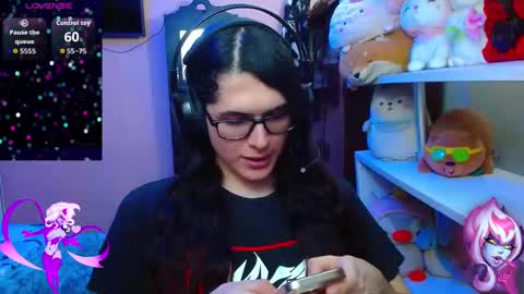 Snapshot of alicebathory_ chatting on 10/07/25, 01:03 Alice Bathory online show from 10/07/25, 01:03