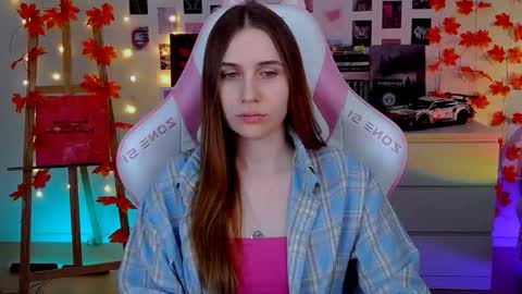 alicecharmy online show from 11/17/25, 08:09