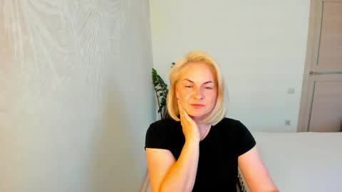 Alicee online show from 05/30/26, 12:24