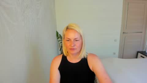 Snapshot of alicee__grace chatting on 06/24/26, 09:08 Alicee online show from 06/24/26, 09:08