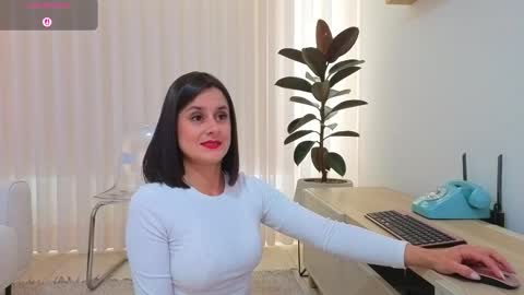 Aleja  online show from 03/13/26, 12:01