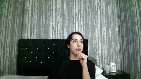 alicee_moonn online show from 05/13/26, 08:16
