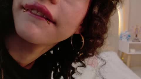 Snapshot of alicee_rodriguez chatting on 04/16/26, 09:39 alice online show from 04/16/26, 09:39