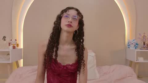 Snapshot of alicee_rodriguez chatting on 05/20/26, 08:15 alice online show from 05/20/26, 08:15