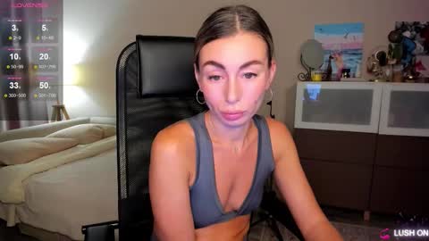 Daniella online show from 11/21/25, 11:03