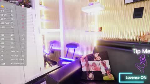 Allice online show from 04/16/26, 09:39