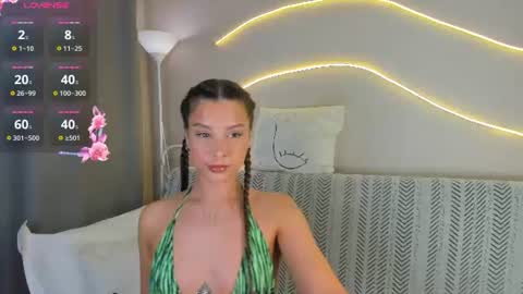 Lisa online show from 06/08/26, 08:53