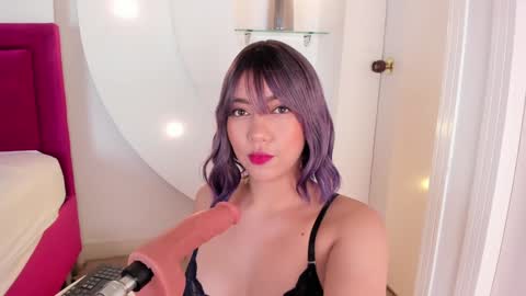 Snapshot of alicehanz_ chatting on 12/13/24, 04:22 Alice online show from 12/13/24, 04:22