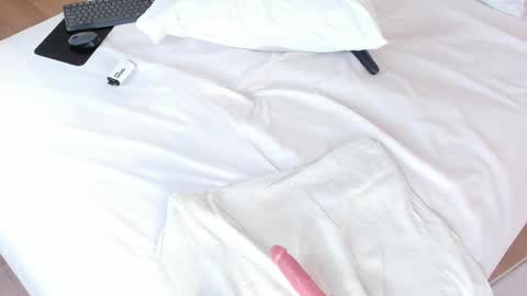 Snapshot of alicehanz_ chatting on 02/02/25, 07:09 Alice online show from 02/02/25, 07:09