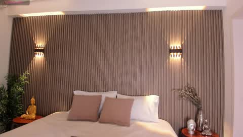 Snapshot of alicehanz_ chatting on 09/21/25, 04:25 Alice online show from 09/21/25, 04:25