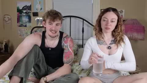 AliceInAceland online show from 10/10/25, 06:40