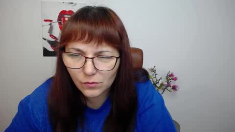 AliceInks online show from 10/11/25, 06:23