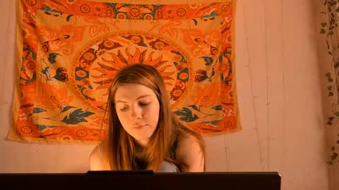 Alice online show from 04/14/26, 05:13