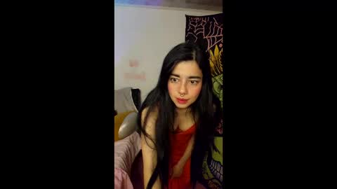 Snapshot of alicekingdom chatting on 12/20/25, 01:45 Alicekingdom online show from 12/20/25, 01:45