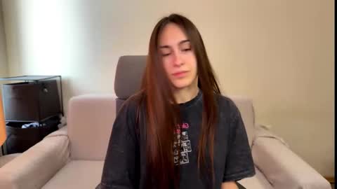 Snapshot of alicekollt chatting on 02/06/26, 10:51 alicekollt online show from 02/06/26, 10:51