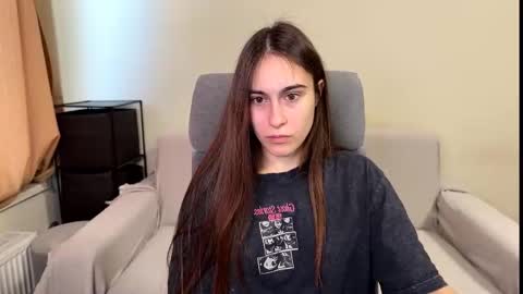 Snapshot of alicekollt chatting on 02/09/26, 02:10 alicekollt online show from 02/09/26, 02:10