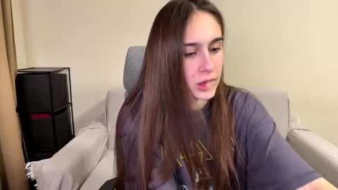 Snapshot of alicekollt chatting on 03/01/26, 08:11 alicekollt online show from 03/01/26, 08:11