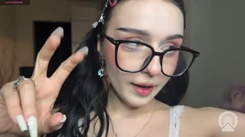 Alice loves chips online show from 04/23/26, 07:38