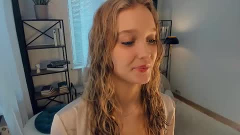 Serena online show from 02/21/26, 08:37