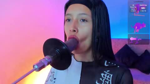 Snapshot of alicemoon__ chatting on 11/04/25, 10:25 Alicee  online show from 11/04/25, 10:25