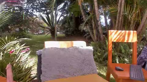 Snapshot of alicemrtnzz chatting on 12/14/25, 04:34 alicemrtnzz online show from 12/14/25, 04:34