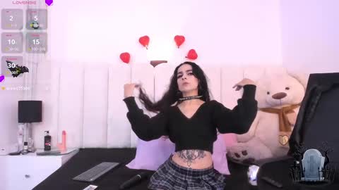 Snapshot of alicenoir_ chatting on 02/16/25, 12:54 alicenoir_ online show from 02/16/25, 12:54