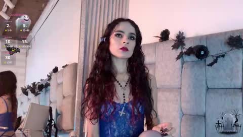 Snapshot of alicenoir_ chatting on 10/11/25, 10:41 alicenoir_ online show from 10/11/25, 10:41