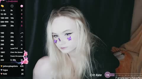 Snapshot of alicenya chatting on 12/11/24, 04:18 Alice online show from 12/11/24, 04:18