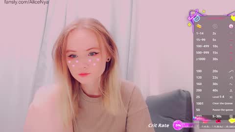 Snapshot of alicenya chatting on 12/14/25, 03:45 Alice online show from 12/14/25, 03:45