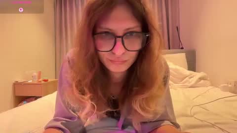 AlicePinkhead online show from 07/09/26, 09:46