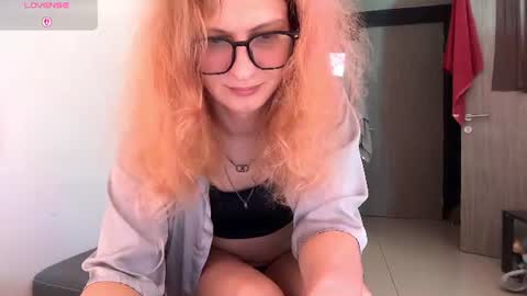 AlicePinkhead online show from 08/03/26, 09:04