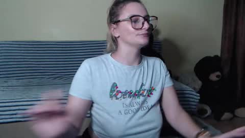 Alice online show from 02/27/25, 03:37