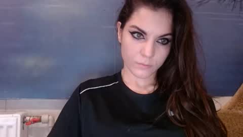 AliceTailorrr online show from 10/12/25, 07:02