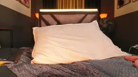 alicetaylor_1 online show from 07/02/26, 03:23