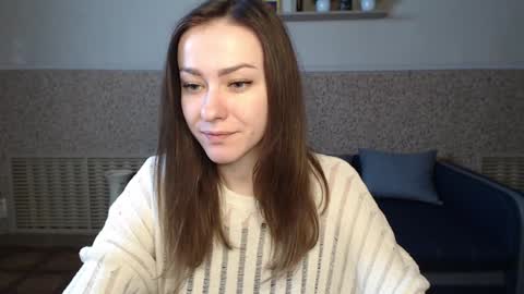 Snapshot of alicewonderful22 chatting on 12/15/24, 11:55 Alice online show from 12/15/24, 11:55