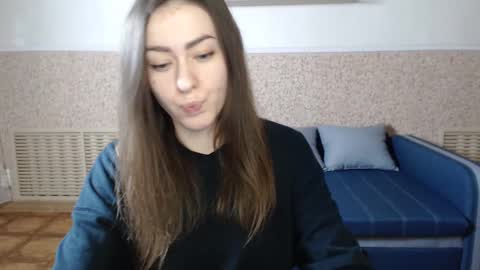Snapshot of alicewonderful22 chatting on 01/21/25, 10:08 Alice online show from 01/21/25, 10:08